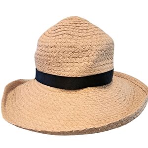 Annabel Ingall Cream Textured Hat